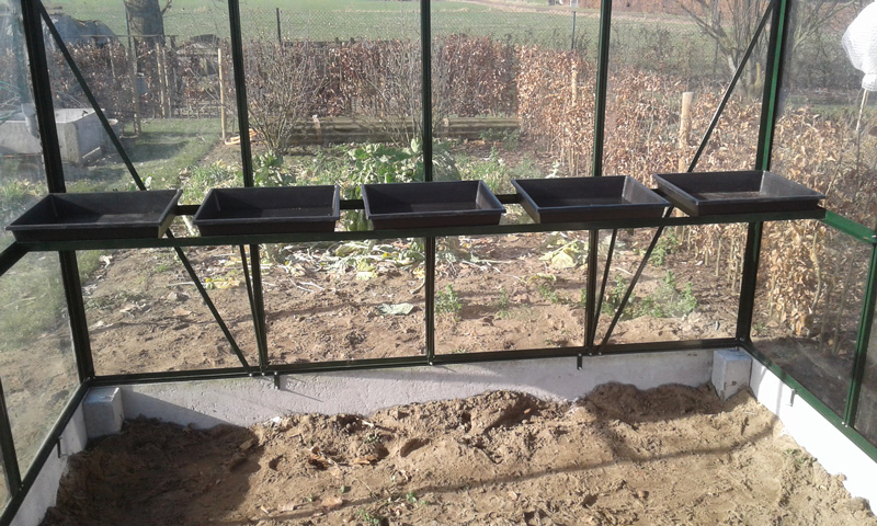 Seeding table